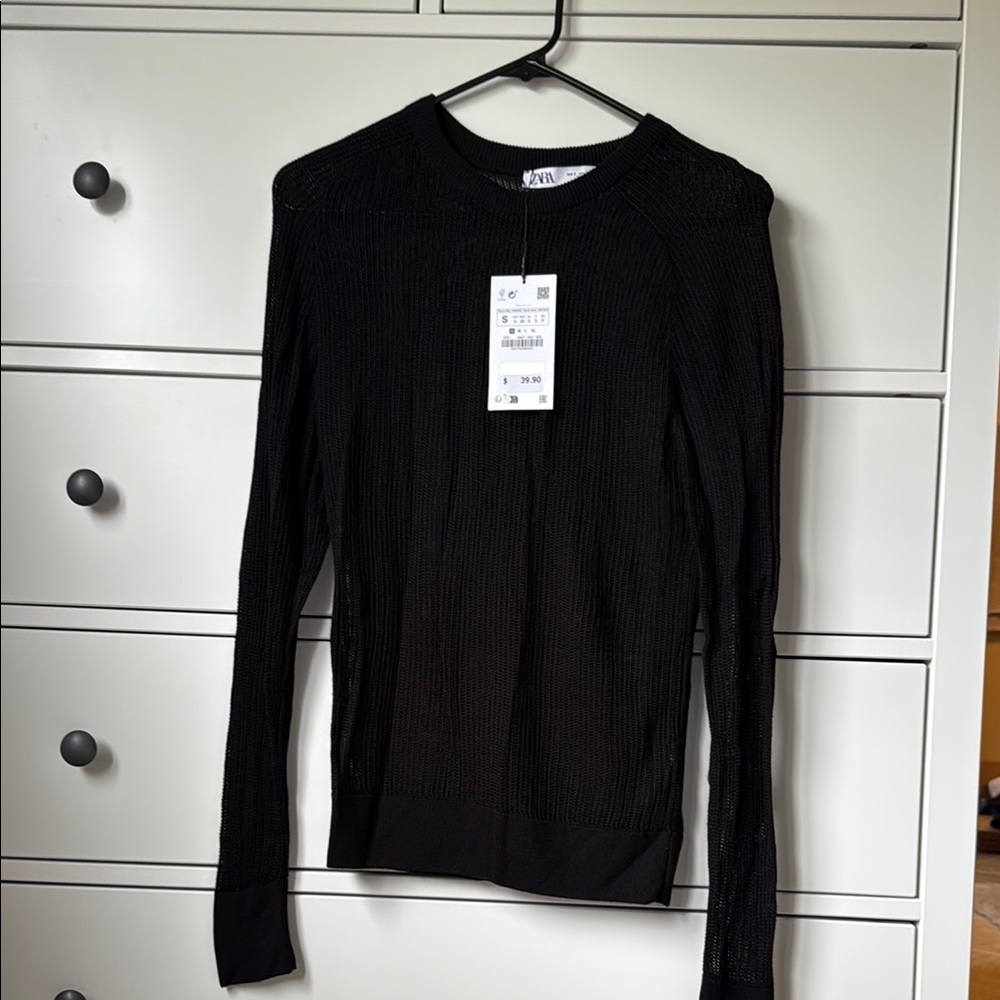 Zara Black Crew Neck Sweater